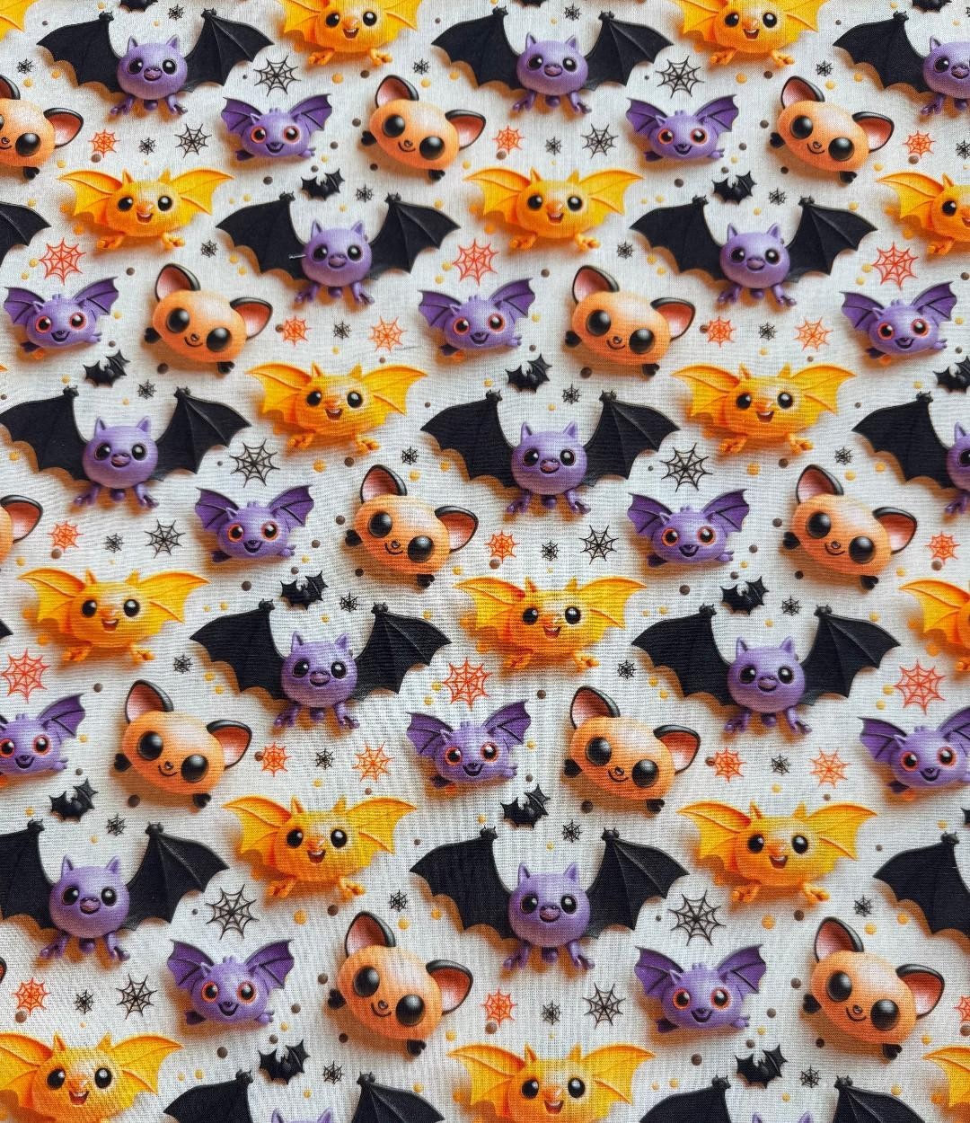 Petite chauve souris coloré de halloween