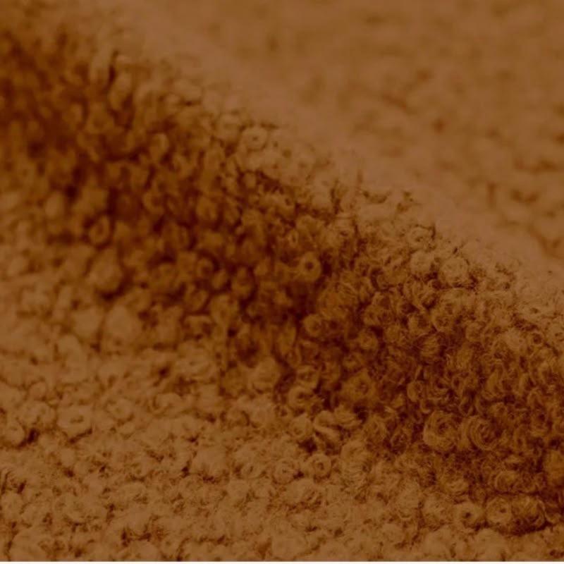 Curly-fleece noisette
